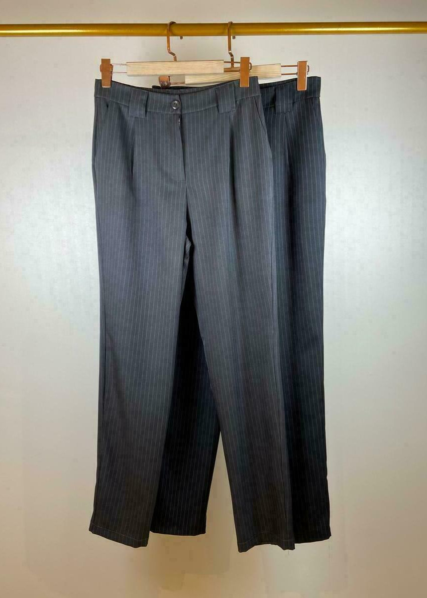 Calça Alfaiataria Risca de Giz